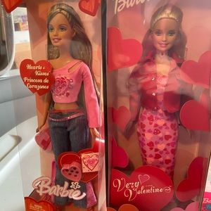 NIB 2 new Barbie Valentines Day 2000 & 2004